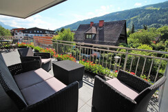 Lounge am Balkon mit traumhaftem Ausblick Lounge am Balkon mit traumhaftem Ausblick