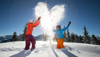 Pulverschnee abseits der Pisten | © Gregor Hartl