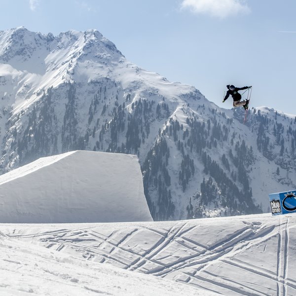 Superpark Planai mit Rider Martin Hauck | © Christian Riefenberg