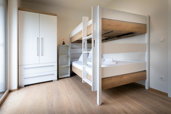 Top 7 - Bedroom 2 with bunk bed (both 120x200) Top 7 - Bedroom 2 with bunk bed (both 120x200)