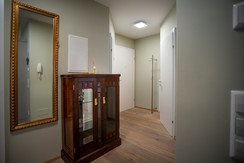B7 - Anteroom B7 - Anteroom