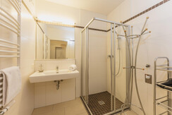 Top 4 bathroom Top 4 bathroom
