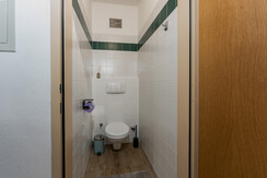 Toilet Toilet
