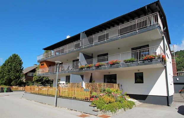 Apartment Alpenglocke in summer