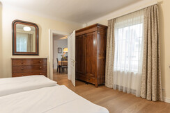 Bedroom 1 with double bed Bedroom 1 with double bed