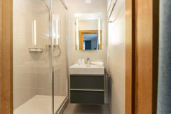 En-Suite Bathroom 2 En-Suite Bathroom 2