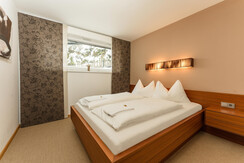bedroom bedroom