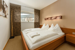 TOP 4 - Bedroom with double bed TOP 4 - Bedroom with double bed