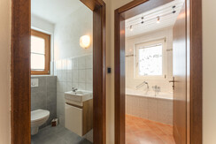 Top 1 - Separate toilet Top 1 - Separate toilet