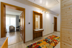 Top 2 - Anteroom Top 2 - Anteroom