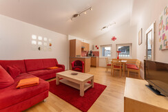 Top 1 Eat-in kitchen with sofa Top 1 Eat-in kitchen with sofa