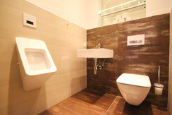Appartement Sonne Toilette mit Pissoir Appartement Sonne Toilette mit Pissoir