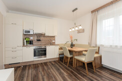Top 5 - Cozy living and eat in kitchen Top 5 - Cozy living and eat in kitchen