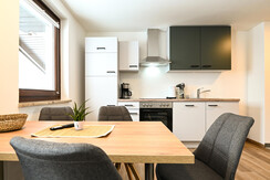 Club House Top 2 - Cozy dining area Club House Top 2 - Cozy dining area