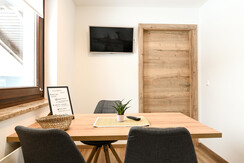 Club House Top 3 - Cozy dining area Club House Top 3 - Cozy dining area