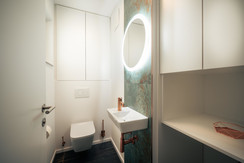 Separate WC in the entrance area  Separate WC in the entrance area
