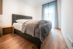 Second bedroom with comfortable box spring bed Second bedroom with comfortable box spring bed