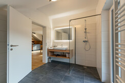 GLOCKNER - Badezimmer GLOCKNER - Badezimmer