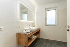 STODER - bathroom with shower STODER - bathroom with shower
