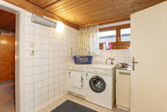 Washing machine and tumble dryer Washing machine and tumble dryer