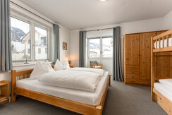 Top 8 Bedroom with view Top 8 Bedroom with view
