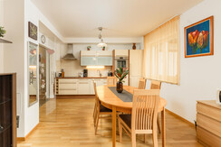 Top 2 spacious living and dining area Top 2 spacious living and dining area