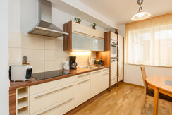 Top 2 fully equipped kitchen Top 2 fully equipped kitchen