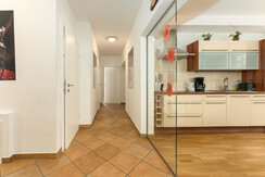 Top 2 Hall to the bedrooms Top 2 Hall to the bedrooms