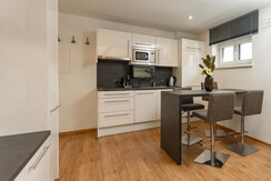 Top 2 Kitchen with dinette Top 2 Kitchen with dinette