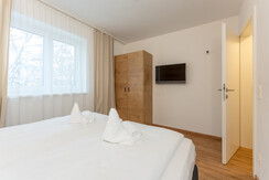 Top 1 Schlafzimmer 3 mit TV Top 1 Schlafzimmer 3 mit TV