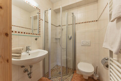 App. Blau Badezimmer mit WC App. Blau Badezimmer mit WC
