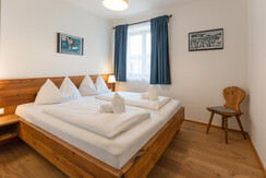 Bedroom 1 with double bed Bedroom 1 with double bed