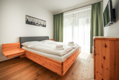 Zweites Schlafzimmer mit Terrassenzugang Zweites Schlafzimmer mit Terrassenzugang