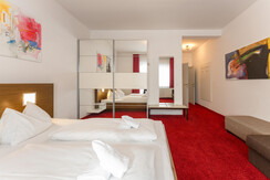 Penthouse bedroom3 with en-suite bathroom Penthouse bedroom3 with en-suite bathroom