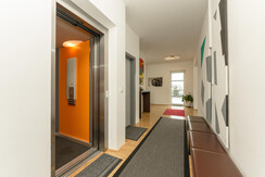 Lift mit Zugang ins Appartement Lift mit Zugang ins Appartement