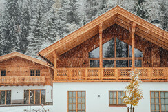 CHALET 10/ 2 floors WINTER CHALET 10/ 2 floors WINTER