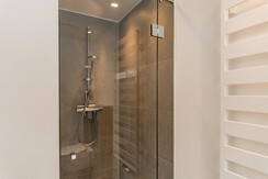 Shower Shower