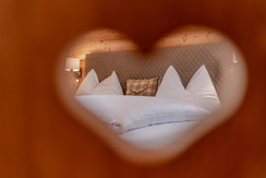 bedrooms to feel in love with  bedrooms to feel in love with