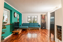 Wohnzimmer mit Kamin Wohnzimmer mit Kamin