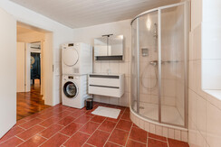 Badezimmer 1 mit Dusche Im EG Badezimmer 1 mit Dusche Im EG