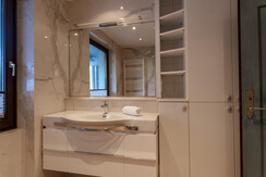 Bathroom Bathroom