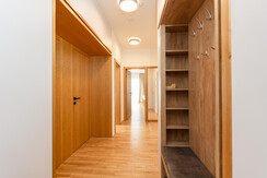 Top 4 - Vorraum und Garderobe Top 4 - Vorraum und Garderobe