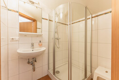 Bathroom 2 in apartment Stadl Bathroom 2 in apartment Stadl