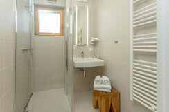 Typ 2E_3.10_Badezimmer_Dusche Typ 2E_3.10_Badezimmer_Dusche
