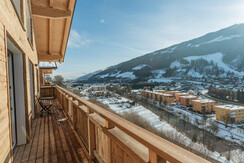 Balkon mit 180 Grad Panorama Balkon mit 180 Grad Panorama