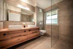 Hauptbadezimmer 2 Hauptbadezimmer 2