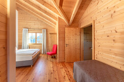 Schlafzimmer 3 mit Doppel- und Einzelbett Schlafzimmer 3 mit Doppel- und Einzelbett