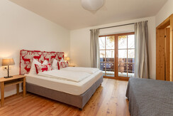 Schlafzimmer 2 mit Zusatzbett Schlafzimmer 2 mit Zusatzbett