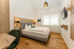 Bedroom 1 with double bed and TV Bedroom 1 with double bed and TV